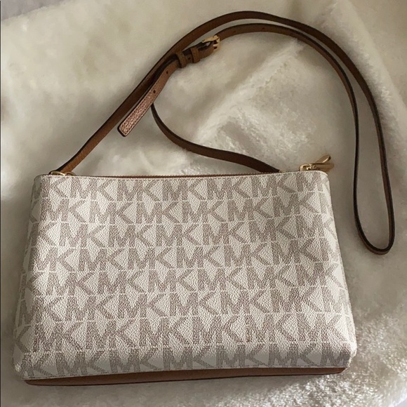 MICHAEL Michael Kors Handbags - Double Gusset Crossbody bag